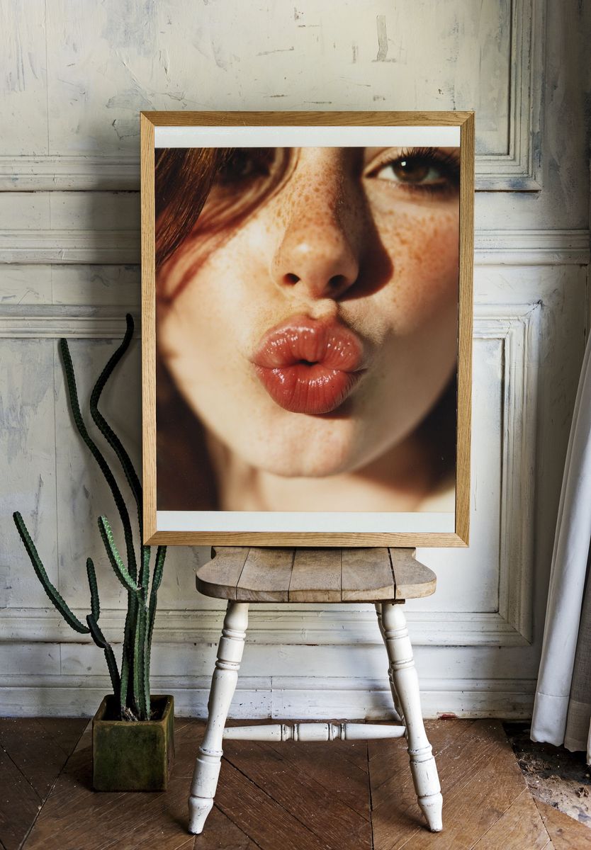 Kiss — Fashion Photography Print. — room view 1