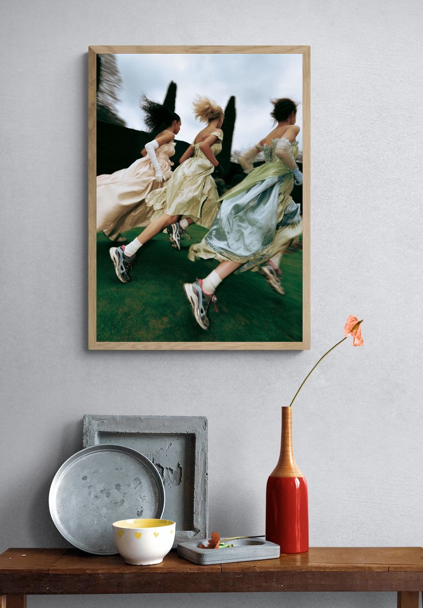 Fashion Runway — Contemporary Print. — room view 3