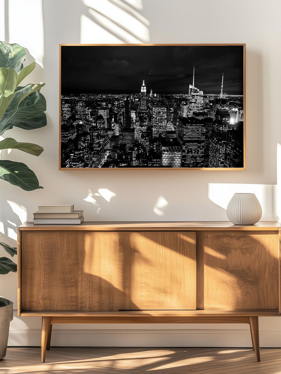 New York Skyline Black-White Poster. — room view 3
