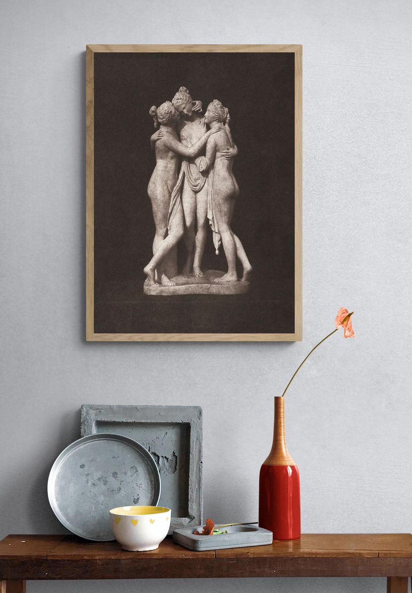 Sensual nude sculpture, Three Graces. — room view 3