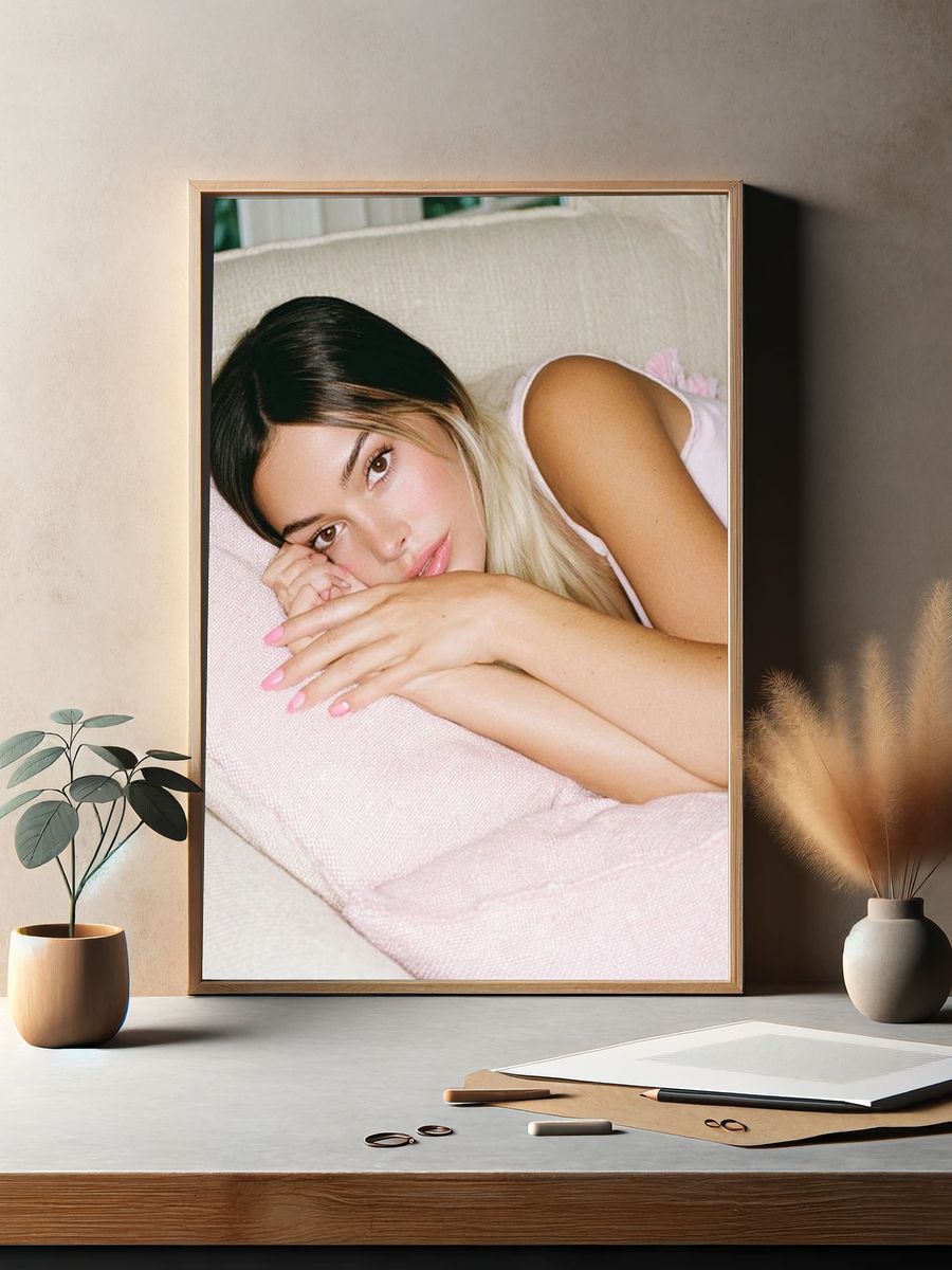 Soft Portrait in Pink Poster. — room view 2