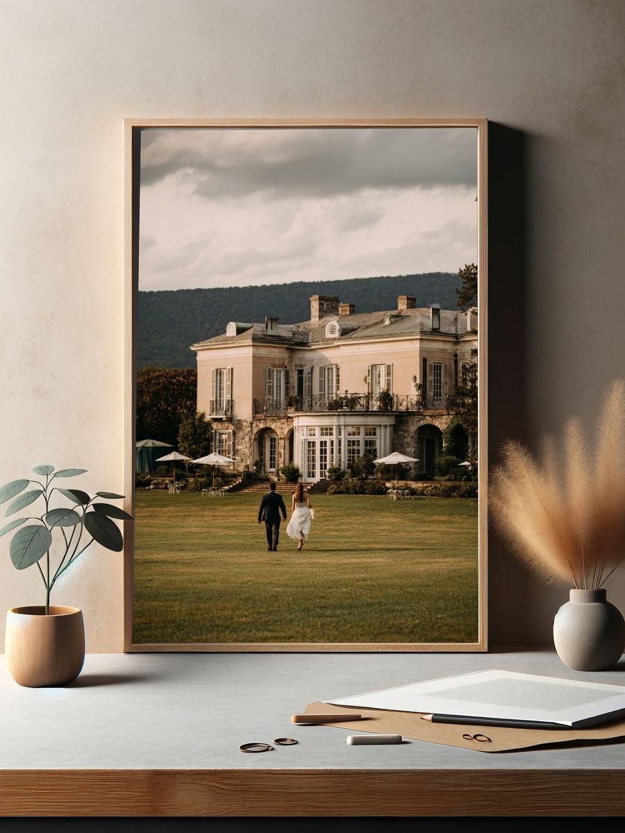 Elegant Estate Wedding Photography Poster. — room view 2