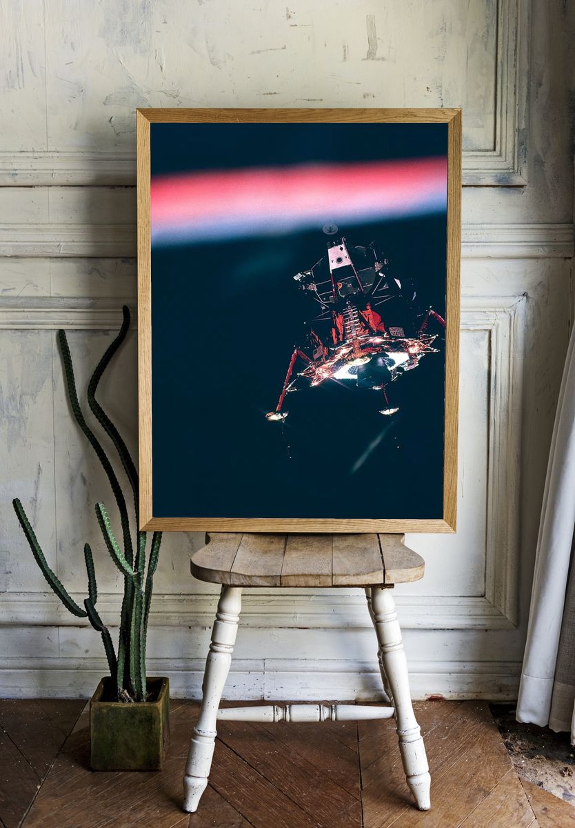 Lunar Module — Space Print. — room view 1