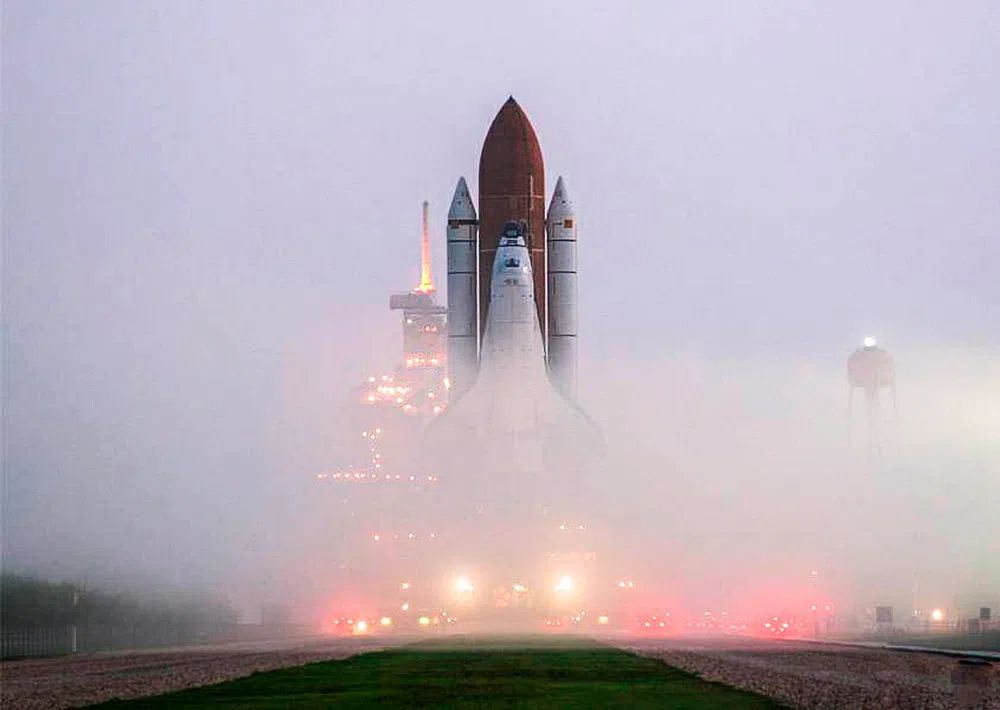 Space Shuttle Launch — Photography Print. poster — space art