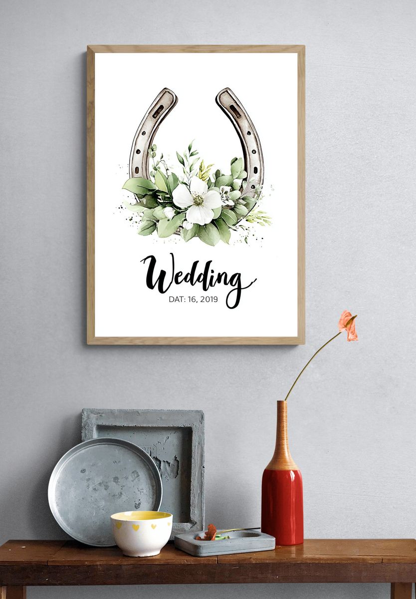 Wedding Horseshoe Floral Print. — room view 3